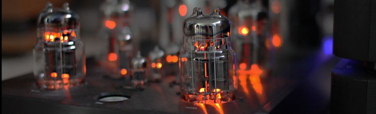 Ламповый усилитель в студии звукозаписи